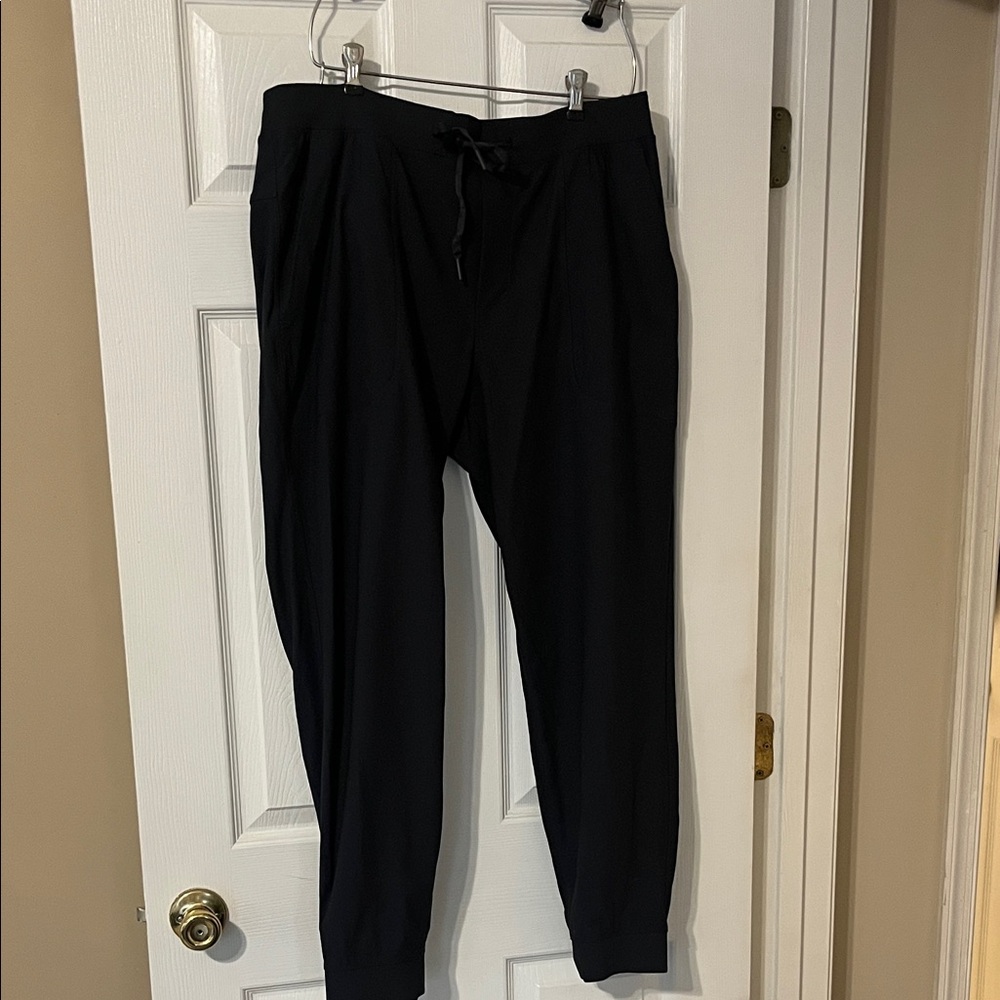 lululemon athletica Men's Black Joggers